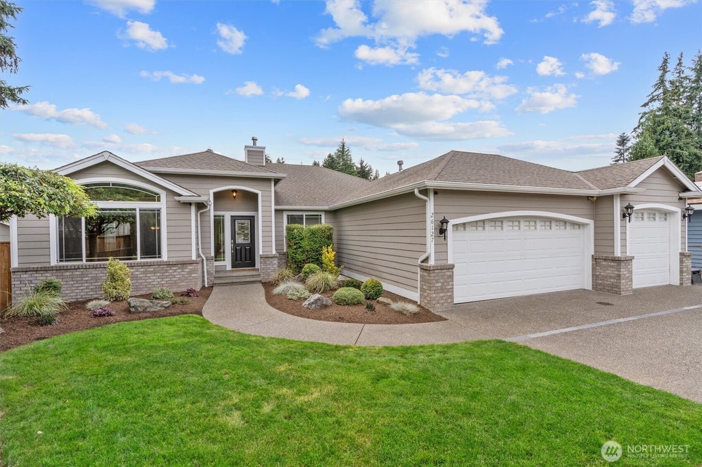 Photo of 26127 145th Avenue SE, Kent, WA 98042 (MLS # 2593328)