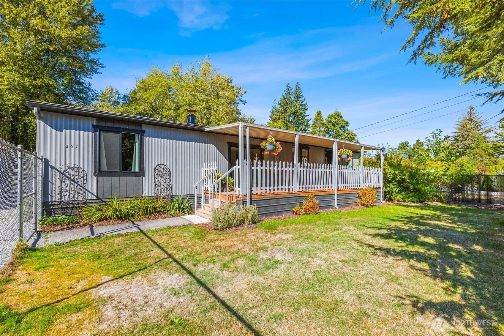 207 Shallow Shore Road
