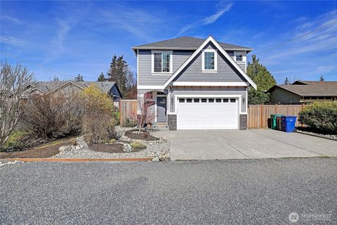 224 Mackenzie Drive, Camano Island, WA 98282 - MLS#: 2351710