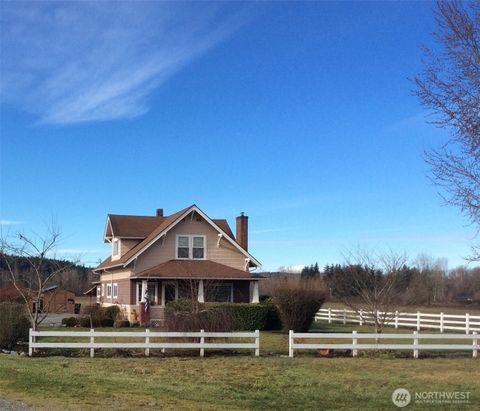 Photo of 20016 E Orville Rd RD, Orting, WA 98360 (MLS # 2522505)