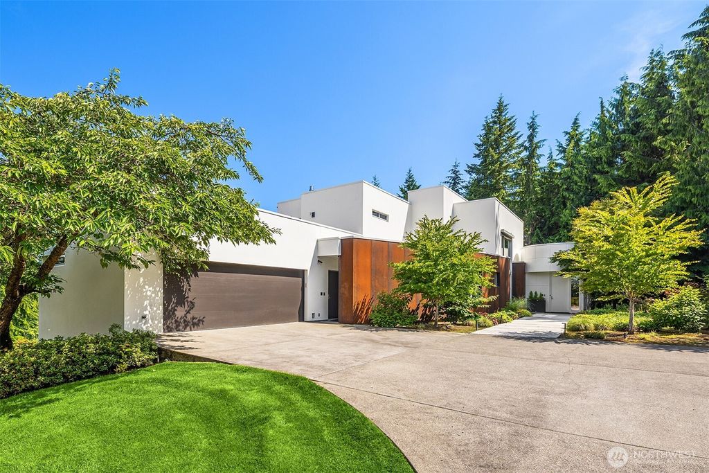 Photo of 25209 NE 108th Street, Redmond, WA 98053 (MLS # 2395066)