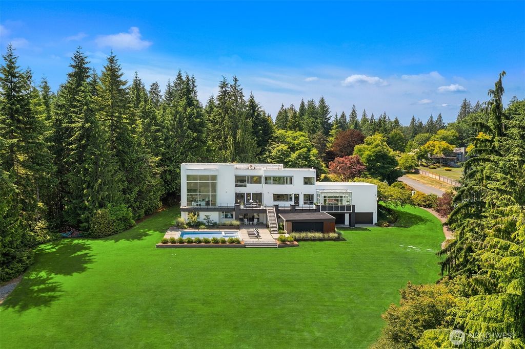 Photo of 25209 NE 108th Street, Redmond, WA 98053 (MLS # 2395066)