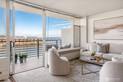 2040 43rd Avenue E 402 Seattle WA 98112