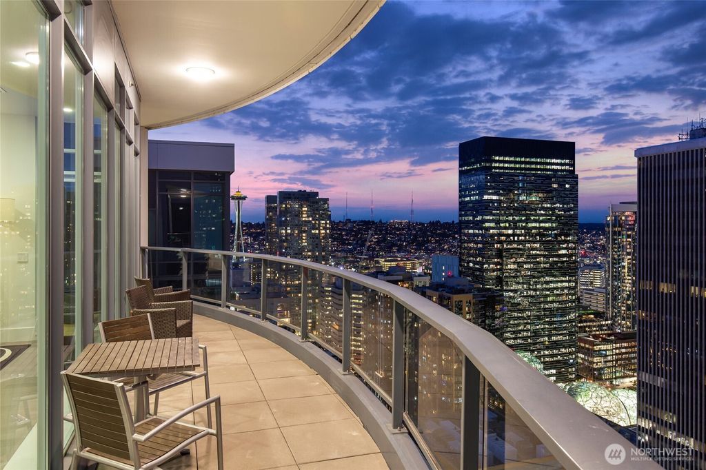 Photo of 1920 4th Avenue #3104, Seattle, WA 98101 (MLS # 2478949)