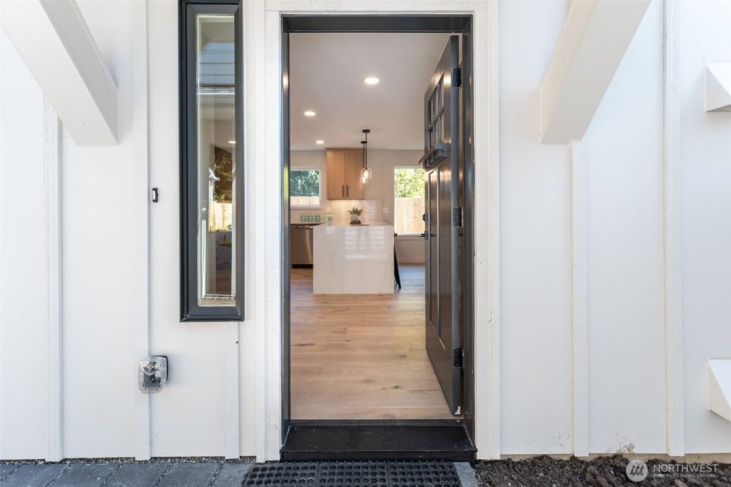 Photo of 12522 2nd Avenue NE, Seattle, WA 98125 (MLS # 2361790)