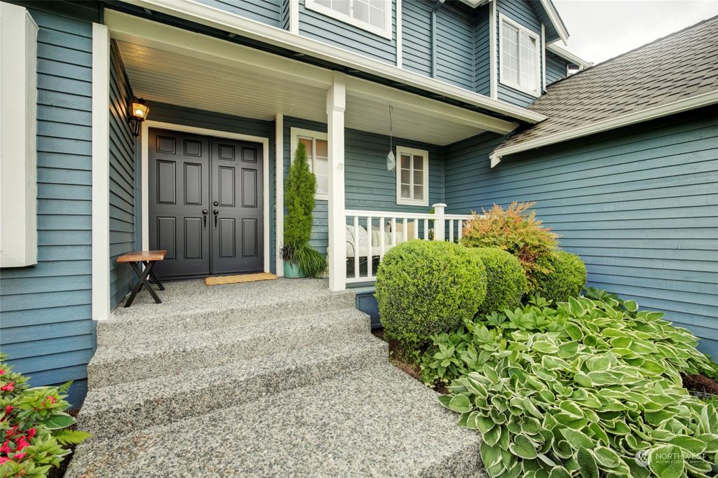 Photo of 16807 119th Place NE, Bothell, WA 98011 (MLS # 2074061)