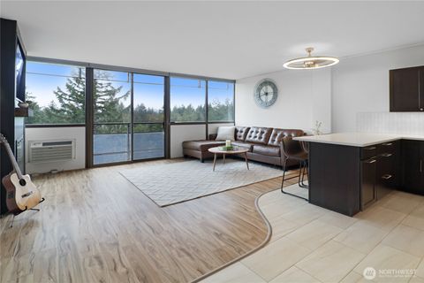1910 Evergreen Park Drive SW 905 Olympia WA 98502