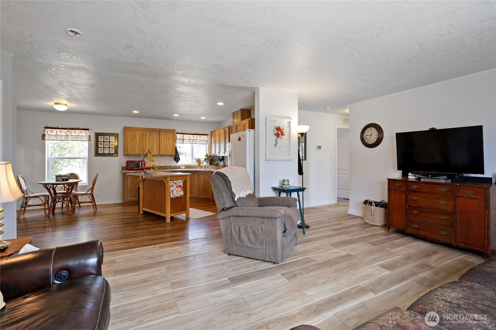 270 Romerman Road 34