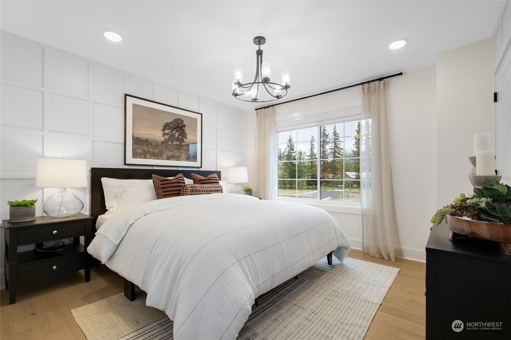 Photo of 1262 Oxbow Way SE #2305, North Bend, WA 98045 (MLS # 2211713)