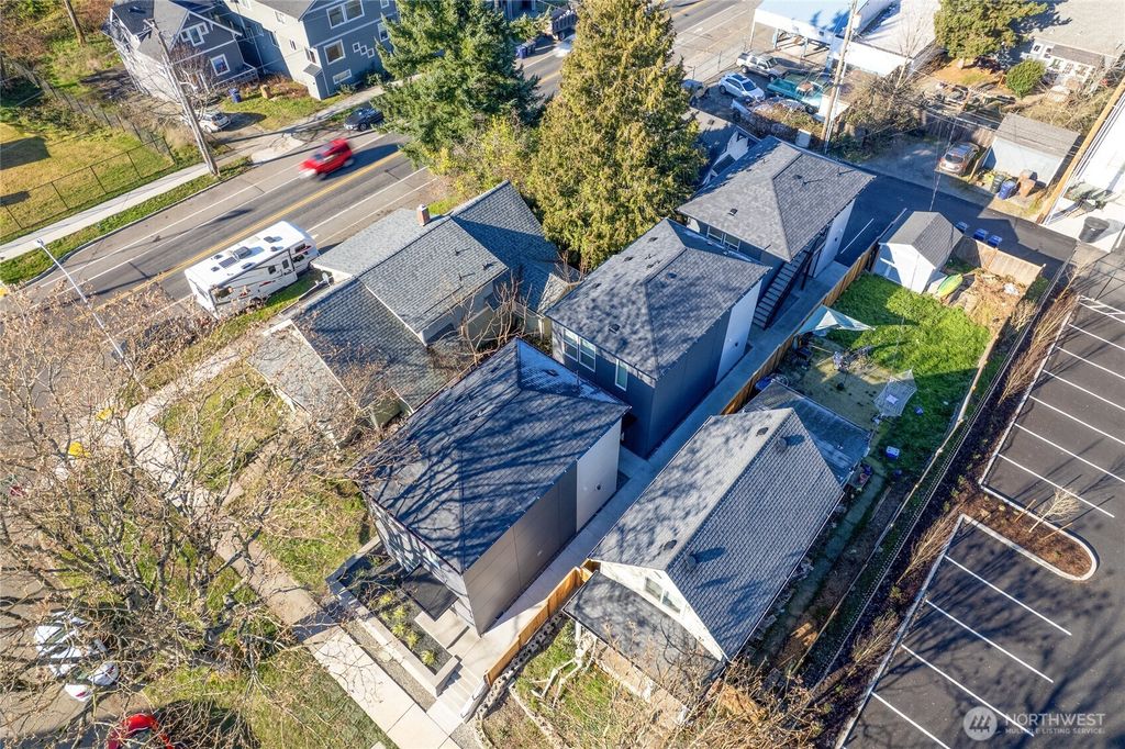 Photo of 619 S 35th Street, Tacoma, WA 98418 (MLS # 2471932)