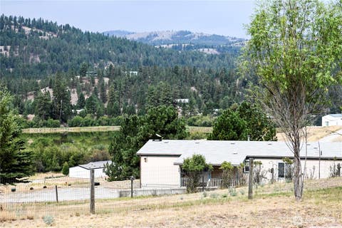 Photo of 44 Curlew Drive, Republic, WA 99166 (MLS # 2572886)