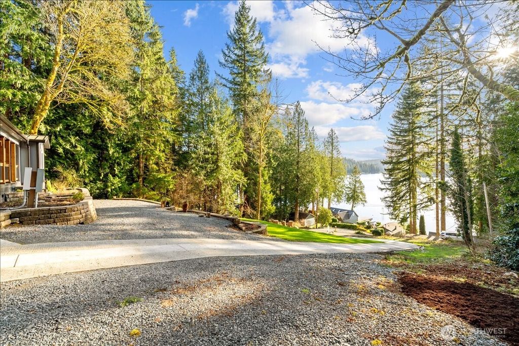 Photo of 101 S Tulloch Rd, Snohomish, WA 98290 (MLS # 2489501)