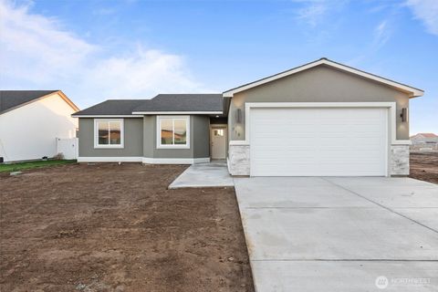 Photo of 710 O Street NE, Quincy, WA 98848 (MLS # 2353093)