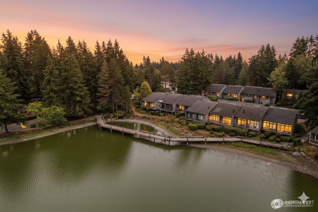 Photo of 6525 139th Place NE #39, Redmond, WA 98052 (MLS # 2427969)