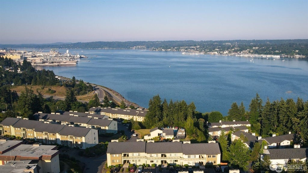 Photo of 1700 W Sunn Fjord Lane #L204, Bremerton, WA 98312 (MLS # 2588159)