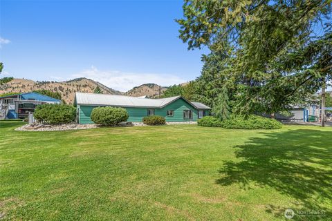5862 Sunset Highway Cashmere WA 98815