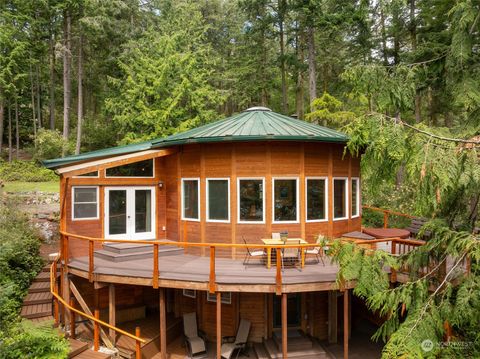 A home in Lopez Island