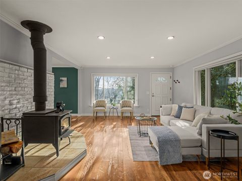 Photo of 3928 S Pilgrim St St, Seattle, WA 98118 (MLS # 2473049)