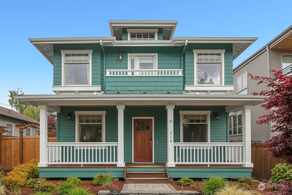Photo of 314 8th Avenue, Kirkland, WA 98033 (MLS # 2230459)