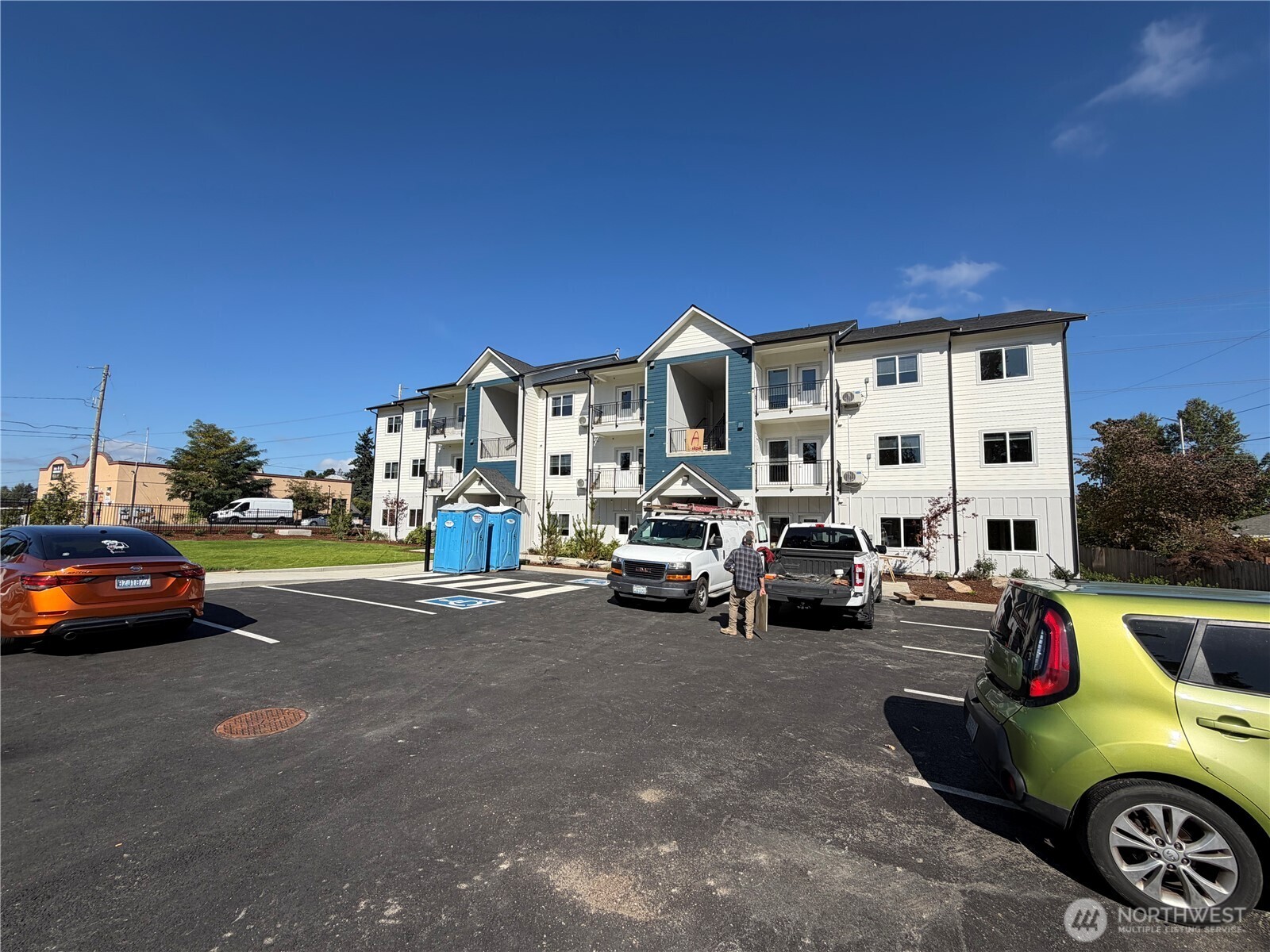 1202 E 72nd Street