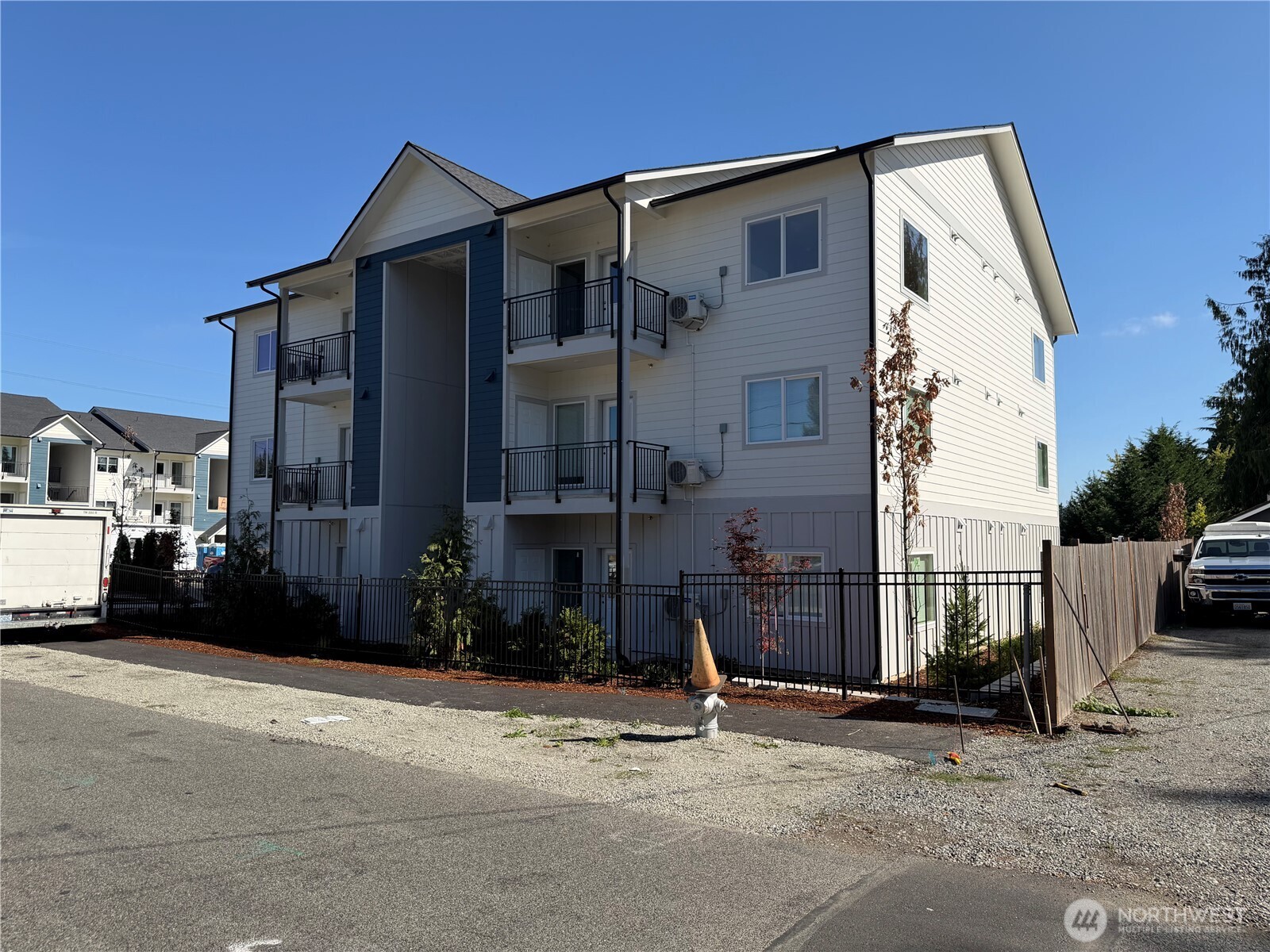 1202 E 72nd Street