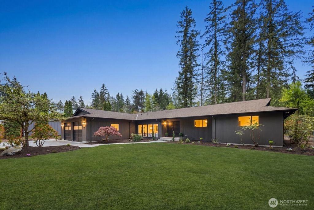 Photo of 32433 194th Avenue SE, Kent, WA 98042 (MLS # 2514438)