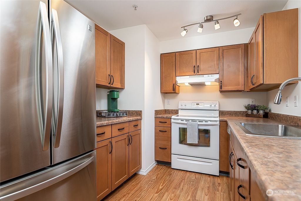 Photo of 21218 48th Avenue W #F, Mountlake Terrace, WA 98043 (MLS # 2057715)