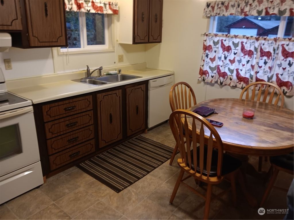 Photo of 18213 114th Place NE, Granite Falls, WA 98252 (MLS # 2183865)