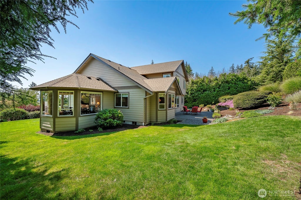 Photo of 2207 Teal Court, Bellingham, WA 98229 (MLS # 2568398)