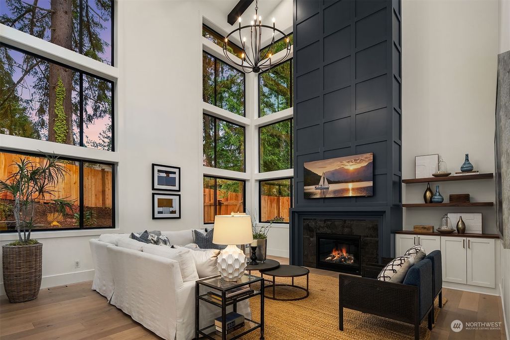 Photo of 10316 SE 25th Street, Bellevue, WA 98004 (MLS # 2317681)