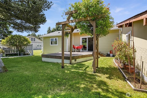 Photo of 58 Oyehut Road, Hoquiam, WA 98550 (MLS # 2553155)