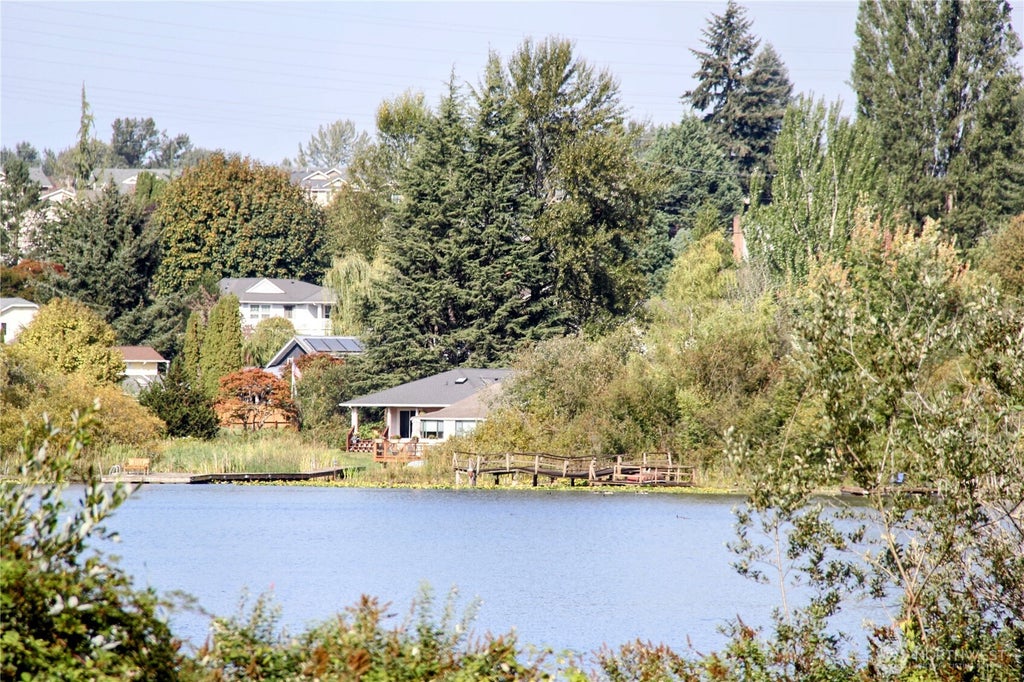 Photo of 1327 Ave A, Snohomish, WA 98290 (MLS # 2584530)