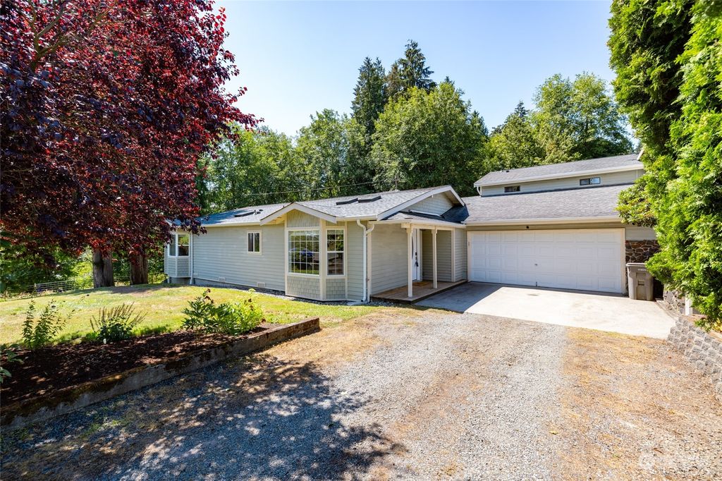 Photo of 6704 85th Avenue SE, Snohomish, WA 98290 (MLS # 2271530)