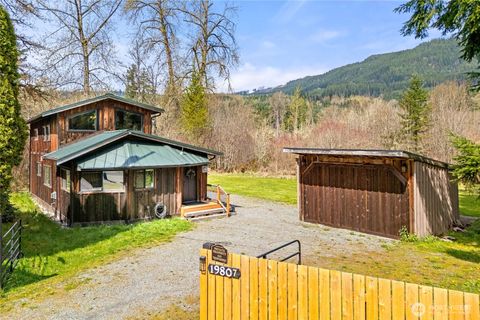 Photo of 19807 State Route 706 E, Elbe, WA 98330 (MLS # 2508952)