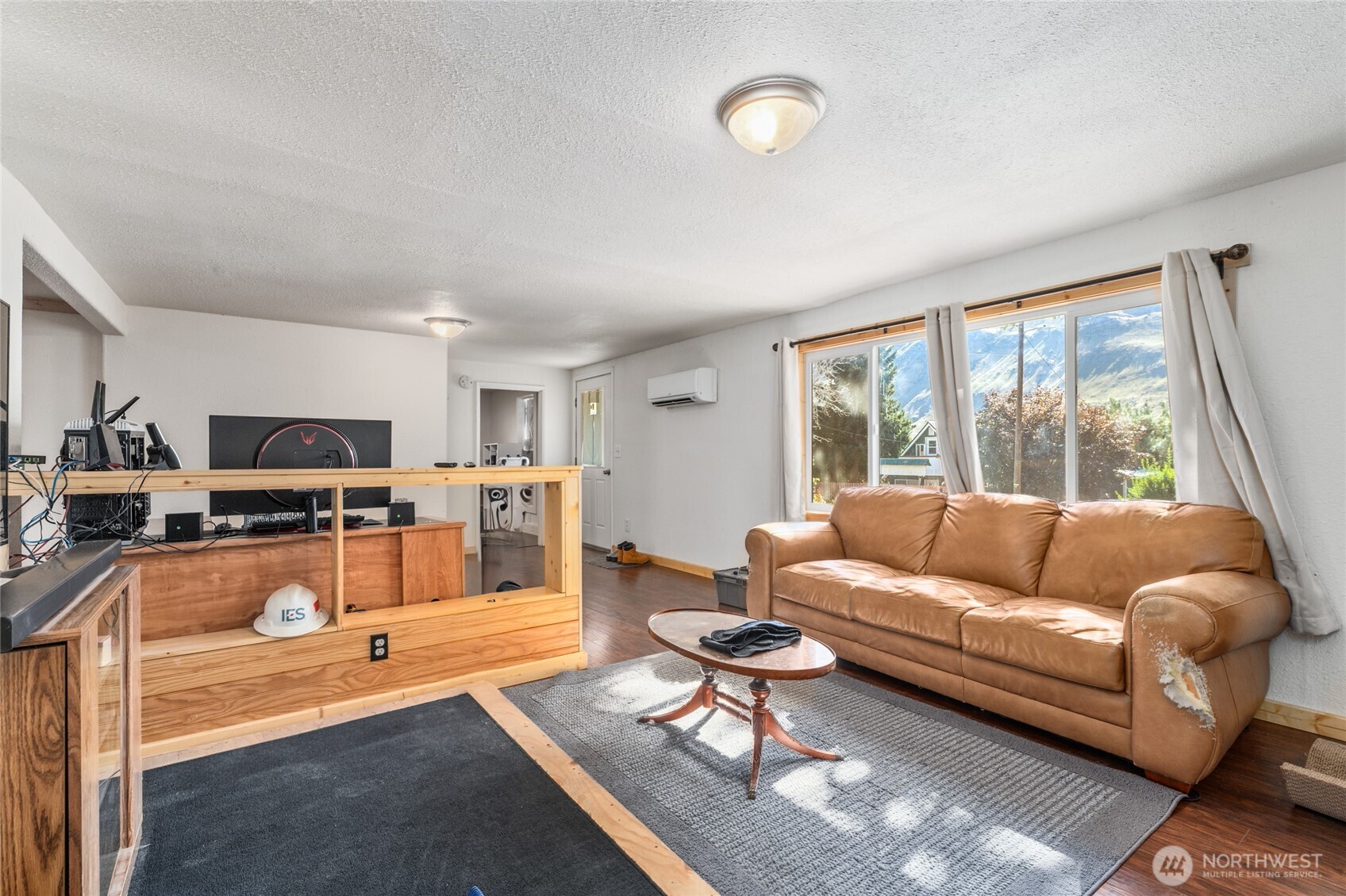 750 4th Street