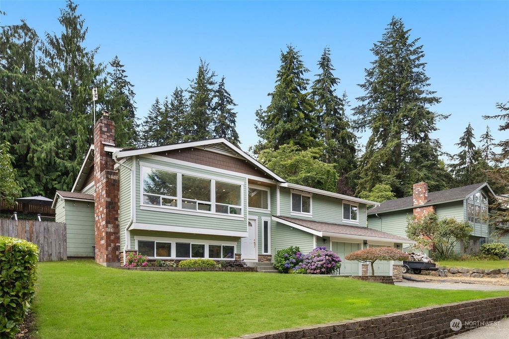 Photo of 6312 172nd Street SW, Lynnwood, WA 98037 (MLS # 2277037)