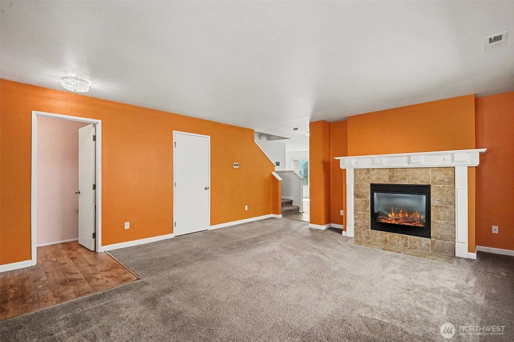 Photo of 9506 185th Street E, Puyallup, WA 98375 (MLS # 2577301)