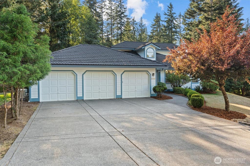 Photo of 5750 Troon Avenue SW, Port Orchard, WA 98367 (MLS # 2572303)