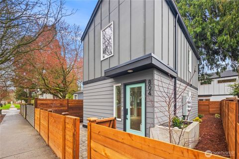 Photo of 804 S Rose Street, Seattle, WA 98108 (MLS # 2495946)