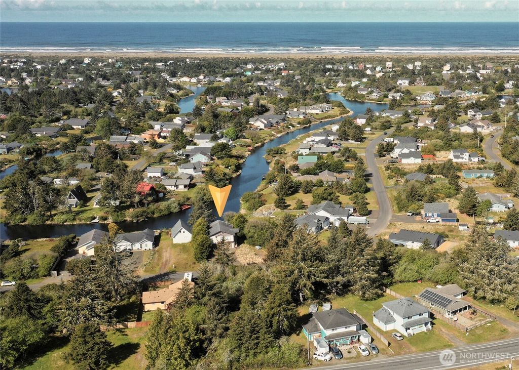 Photo of 137 N Razor Clam Drive SW, Ocean Shores, WA 98569 (MLS # 2507567)