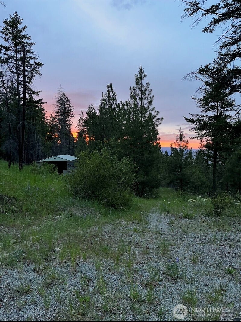 0 TBD Broken Spoke Road