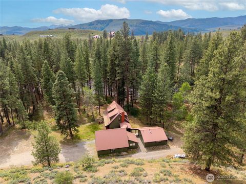Photo of 19 Maughan Road, Winthrop, WA 98862 (MLS # 2523480)