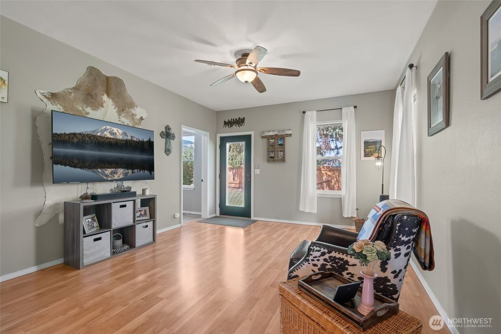 Photo of 6390 Cove Road, Ellensburg, WA 98926 (MLS # 2458275)