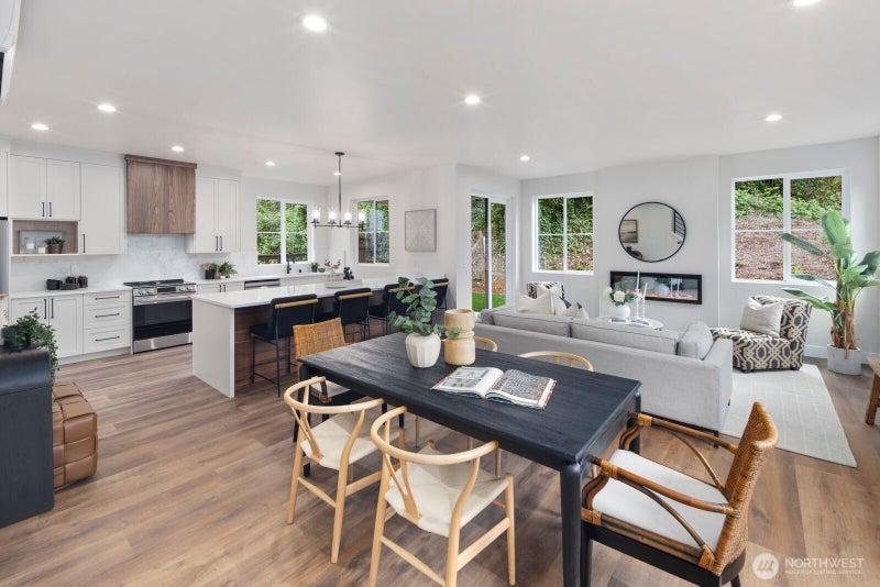 9434 Olson Place SW