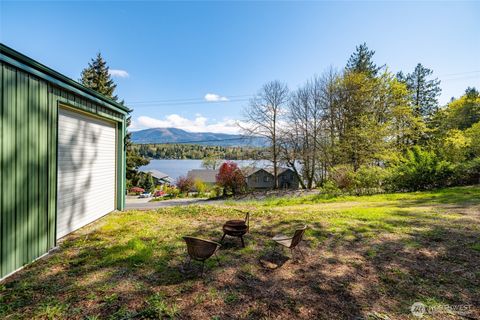 18068 W Big Lake Boulevard Mount Vernon WA 98274