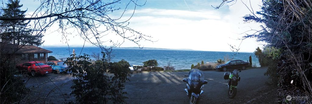 Photo of 3280 NW Esplanade, Seattle, WA 98117 (MLS # 2294769)