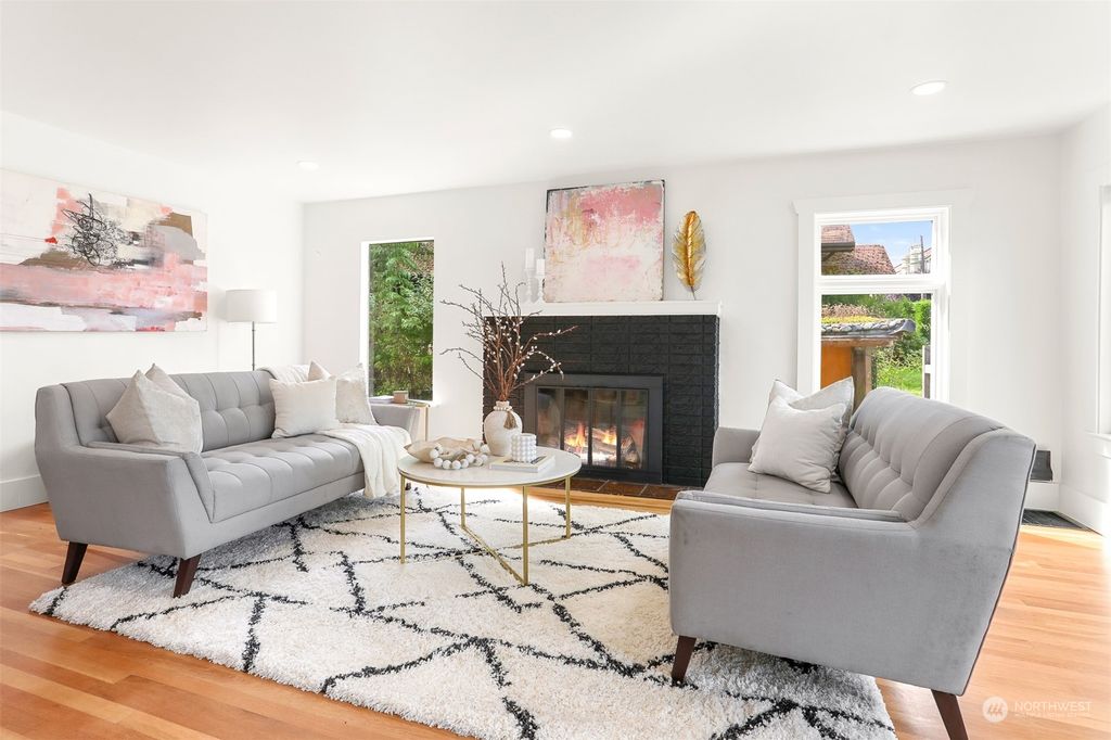 Photo of 4259 S Mead Street, Seattle, WA 98118 (MLS # 2290053)