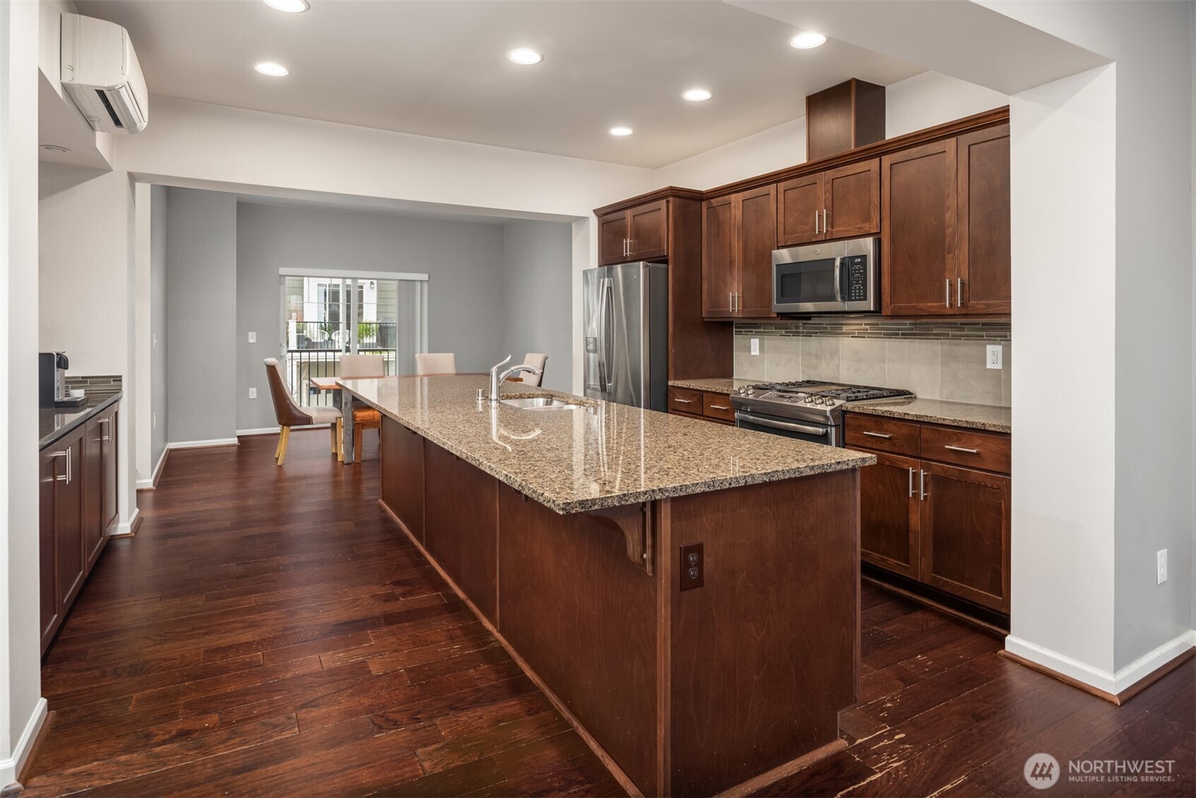 3250 SW Graham Street 104