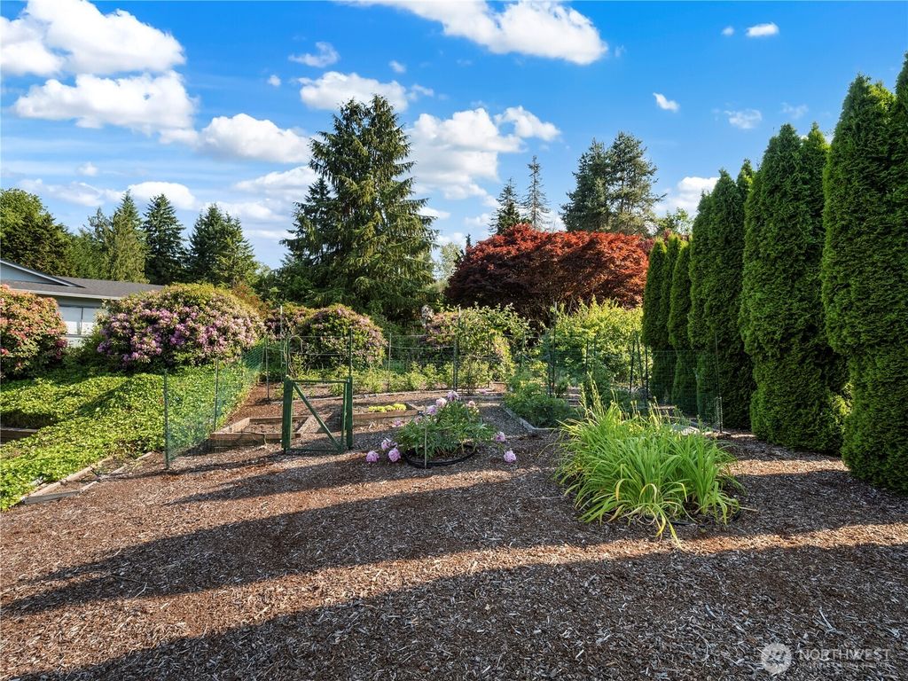 listing image 9363882639717149285