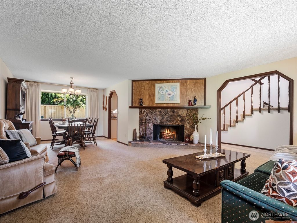 listing image 9365763026879334747
